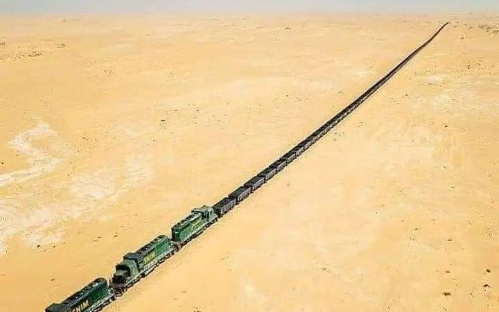 Uno de los trenes más largos del mundo es el que se encuentra en Mauritania…