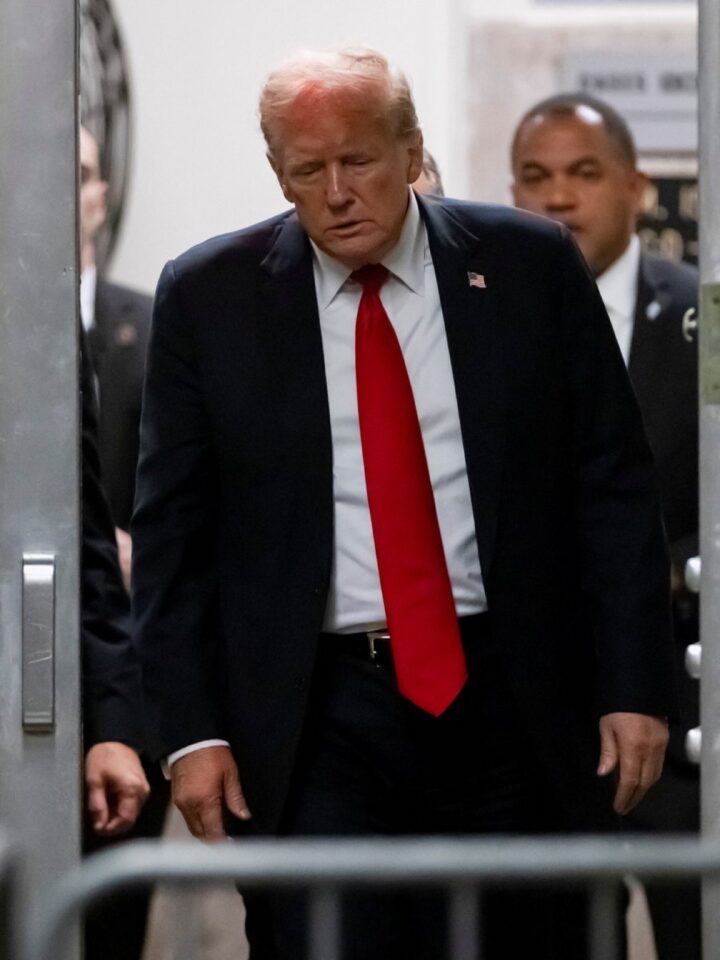 El jurado declara culpable a Trump en el juicio de New York. 3 el jurado declara culpable a trump en el juicio de new york