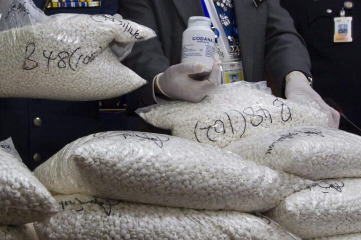 detuvieron a un cura por producir metanfetamina en su parroquia