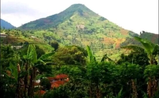 Hallan Piramide De 27 Mil Anos Que Desafia A Las De Egipto