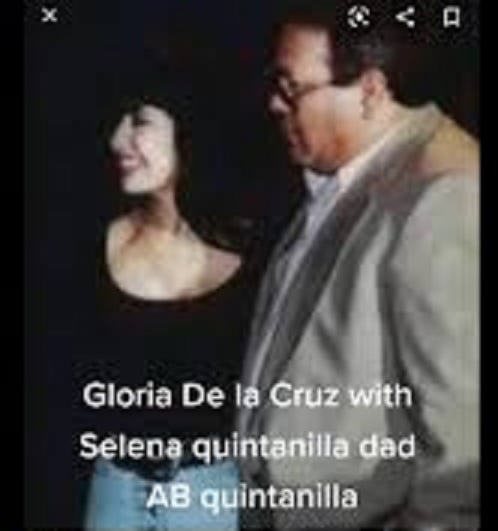 gloria_de_la_cruz-papa_selena_quintanilla.jpeg