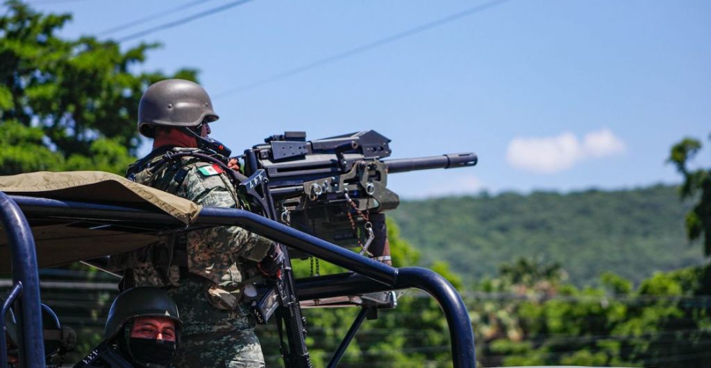 Balaceras bloqueos violencia en Culiacán Sinaloa