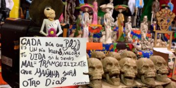 Día de Muertos en CDMX: ¿Qué productos y precios encontrarás en los mercados este año?