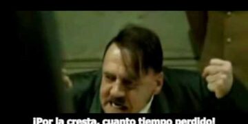 Hitler se entera que le hackearon su facebook