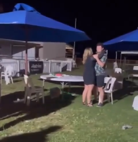 ¿mi Mujer No No Es Celosa