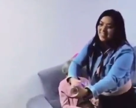 Esa Abuela Nunca Olvidara El Genero De Su Proximo Nieto