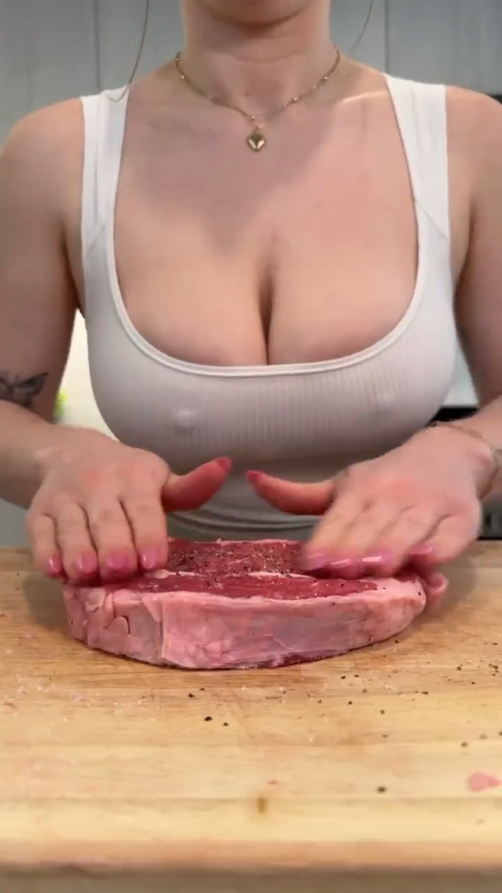 Alguien Sabe De Que Se Trata Este Video