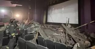 Fue a ver “Destino final” al cine por su cumpleaños y se le cayó una parte del techo encima!!!!!! 39 Fue A Ver Destino Final Al Cine Por Su Cumpleanos Y Se Le Cayo Una Parte Del Techo Encima