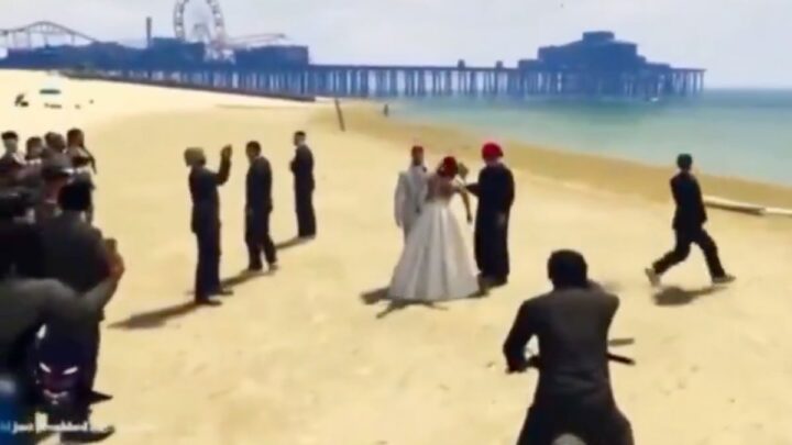 una pareja organiza su boda en un server de rol de gta online y un loco se metio y mato a la novia