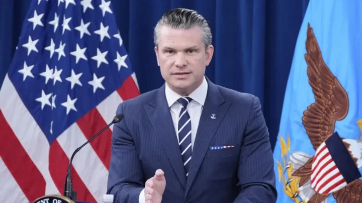 Polémica con el secretario de Defensa de EEUU tras republicar un vídeo que asegura que las mujeres no deberían votar.. 3 polemica con el secretario de defensa de eeuu tras republicar un video que asegura que las mujeres no deberian votar