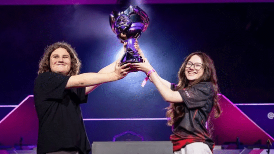 Una mujer transgénero ganó torneo de FORTNITE exclusivo para mujeres. 6 sdfsdfsdfsdf 1