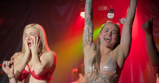 strippers are now no 1 donor of toys to childrens hospital v0 yhaZ9pl3XmPbON hTeR2tJ9D6TODSva5zKWlhpZM3NM1